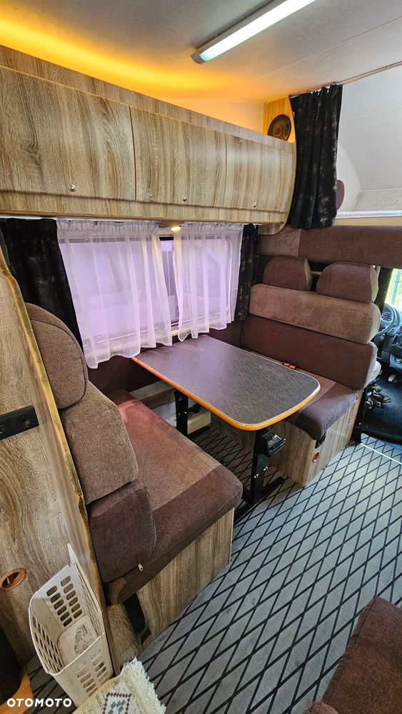 Fiat Ducato SEA 690 Exclusive  2.8JTD gr. Trigano 6 osobowy Alkowa - 17