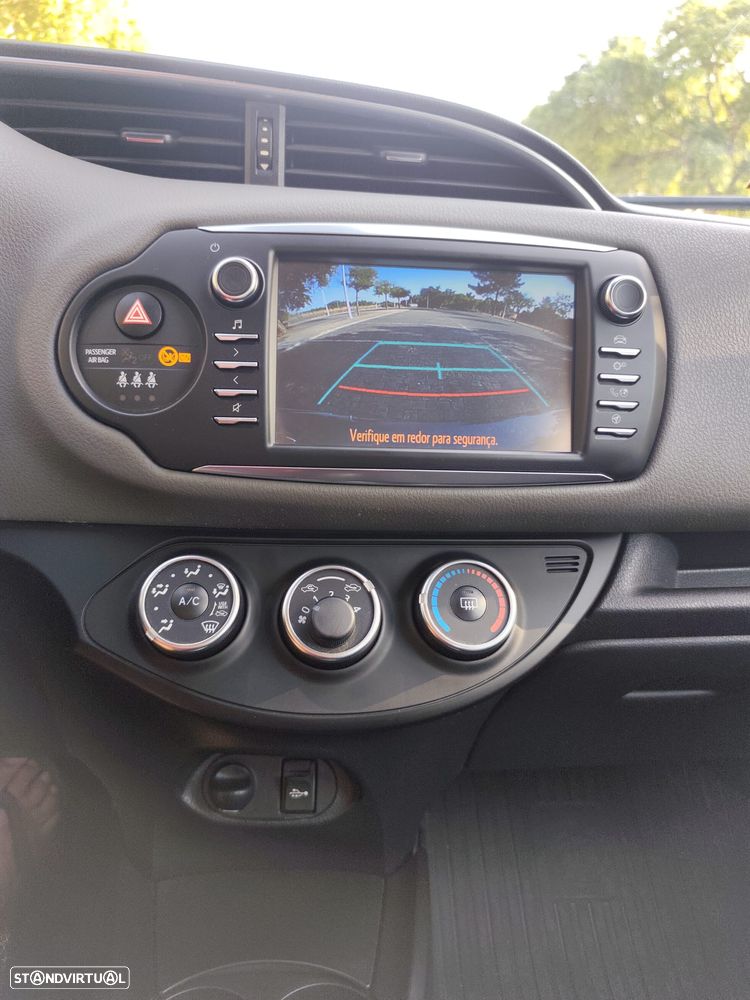 Toyota Yaris 1.0 VVT-i ACtive+AC - 10