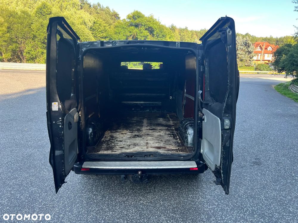 Opel Vivaro - 12