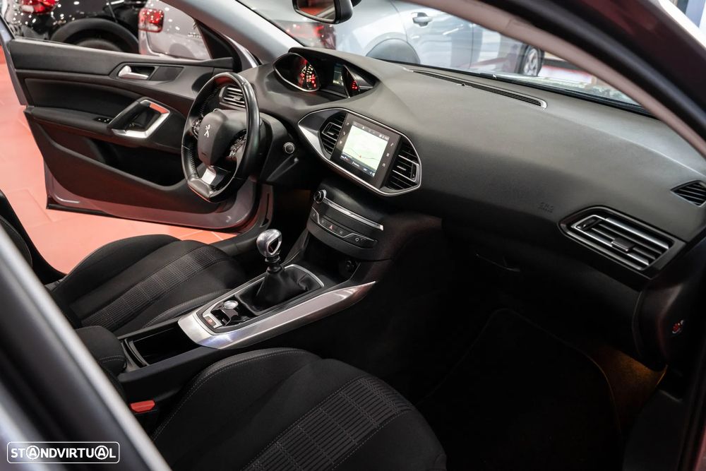 Peugeot 308 1.5 BlueHDi Allure Pack - 11