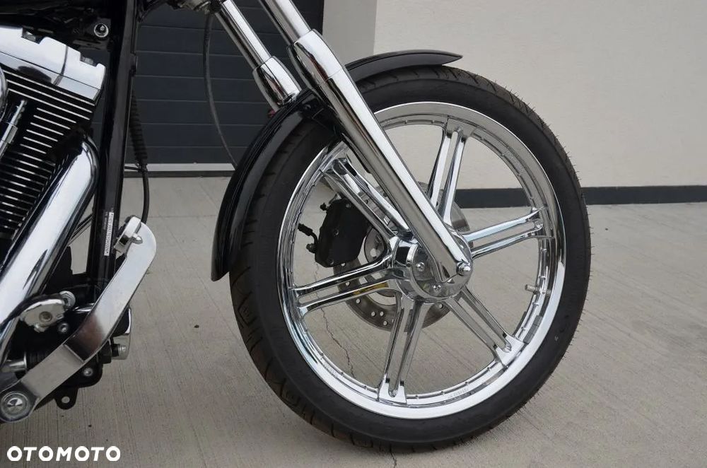 Harley-Davidson Softail - 1