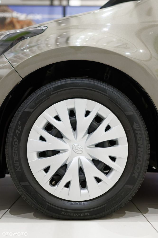 Toyota Yaris - 14