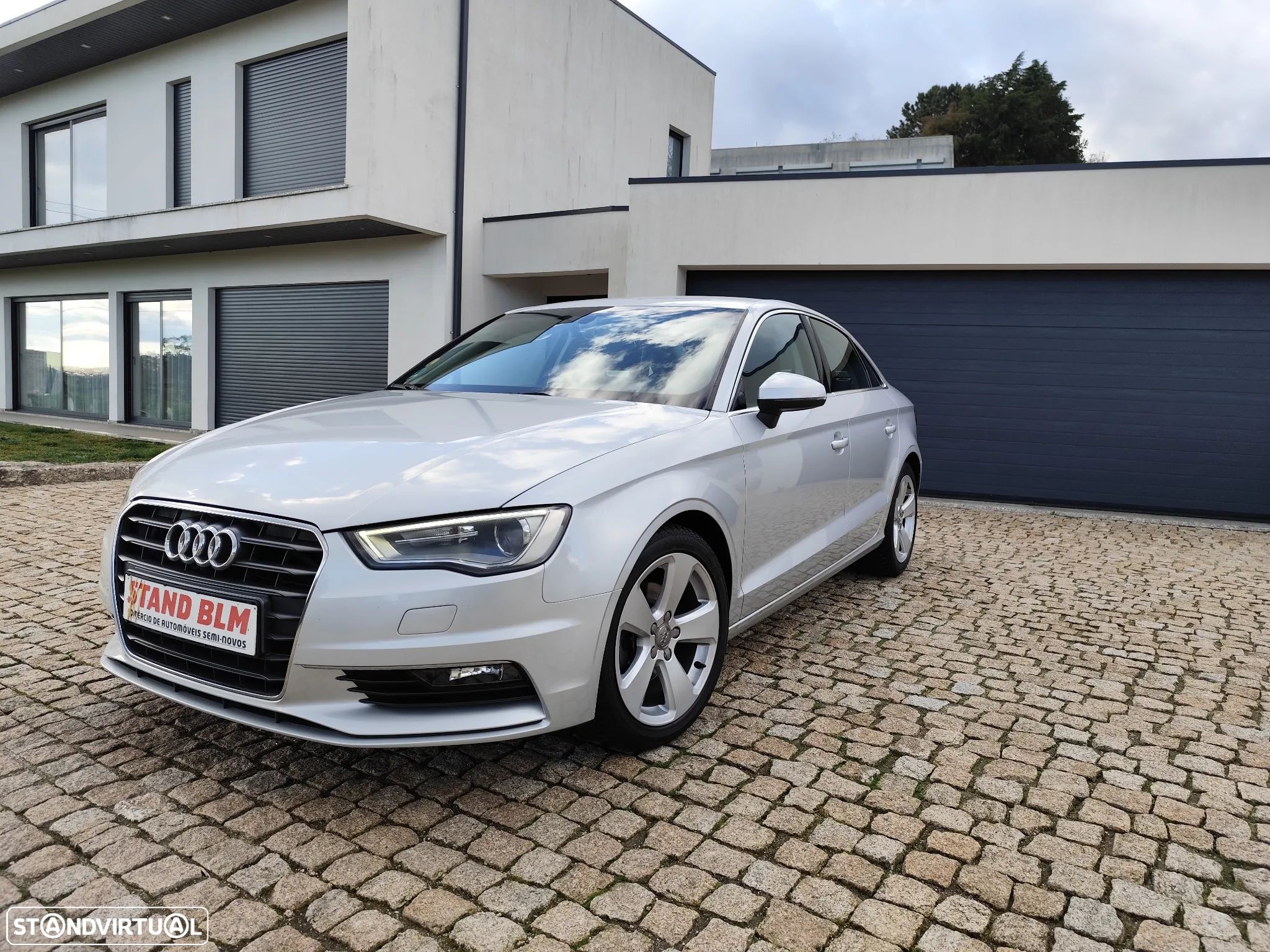 Audi A3 Limousine 2.0 TDI S-line - 1