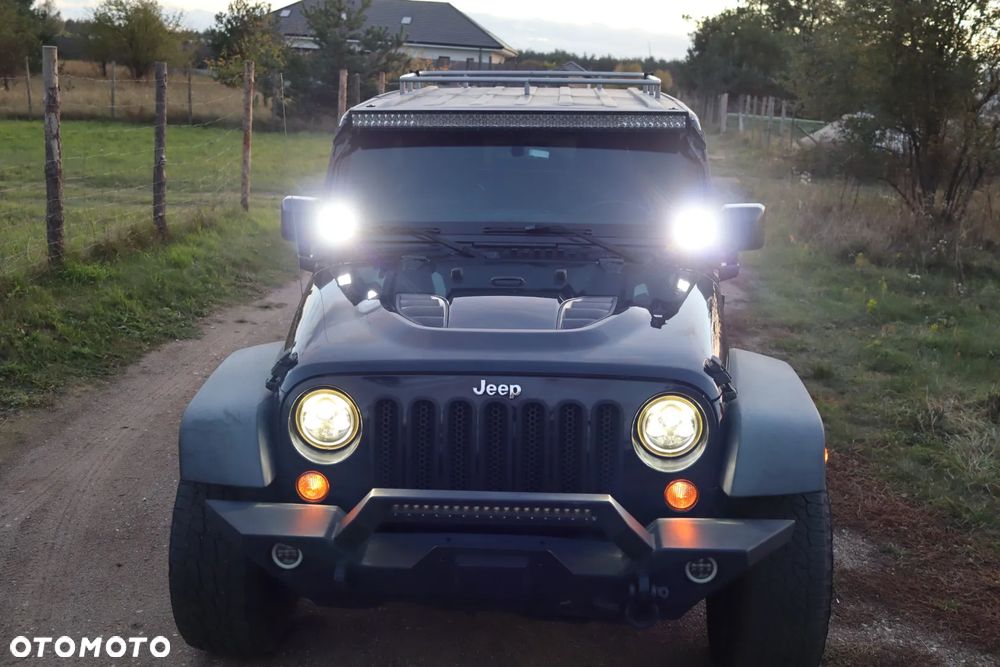Jeep Wrangler - 14