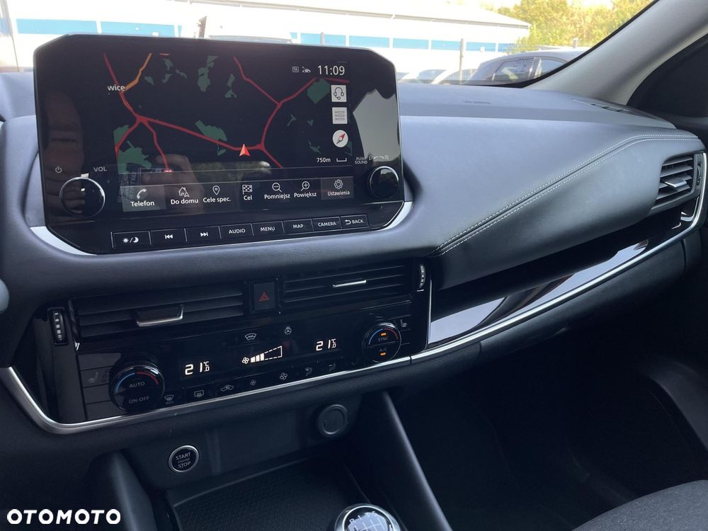 Nissan Qashqai 1.3 DIG-T N-CONNECTA - 21