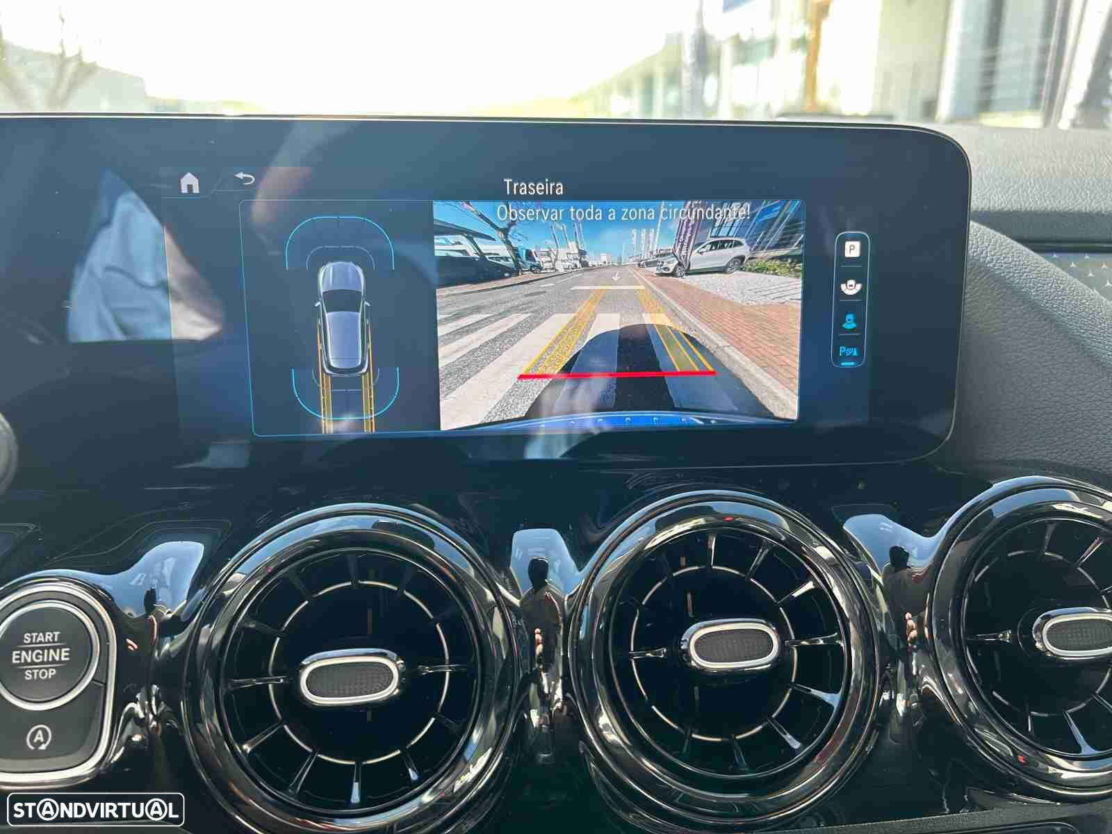 Mercedes-Benz GLA 180 d - 8