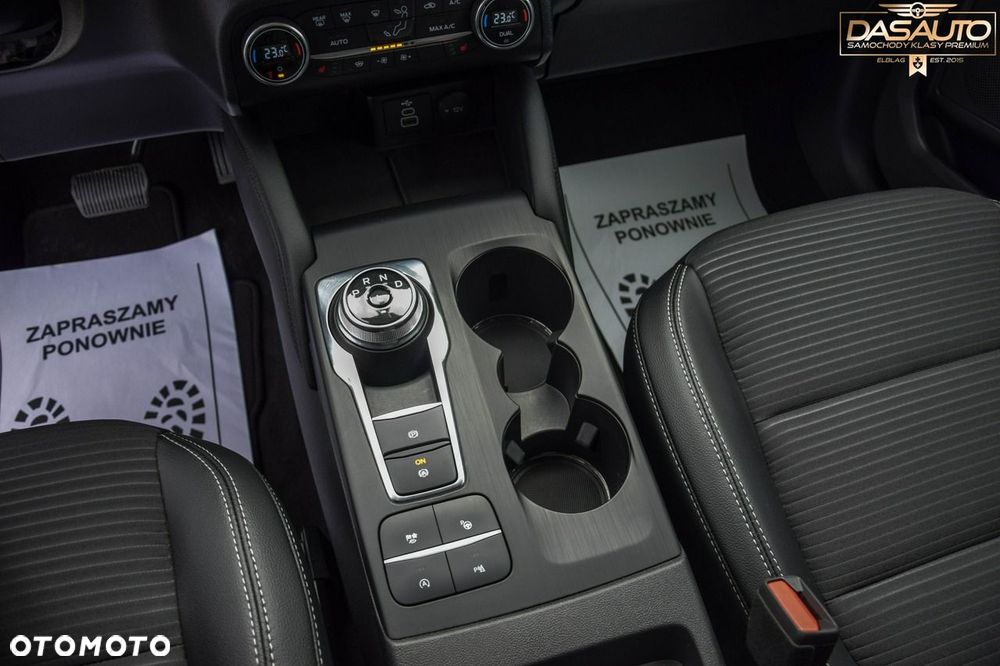 Ford Kuga - 22