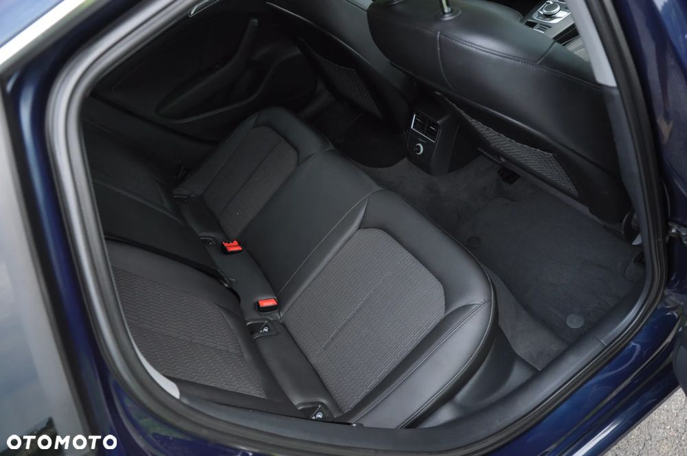 Audi A3 Sportback 1.4 TFSI CoD ultra Ambition S tronic - 19