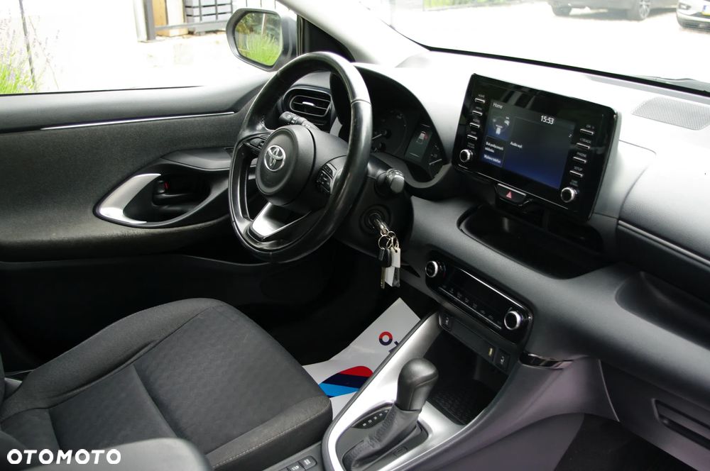 Toyota Yaris 1.5 Dynamic CVT - 5