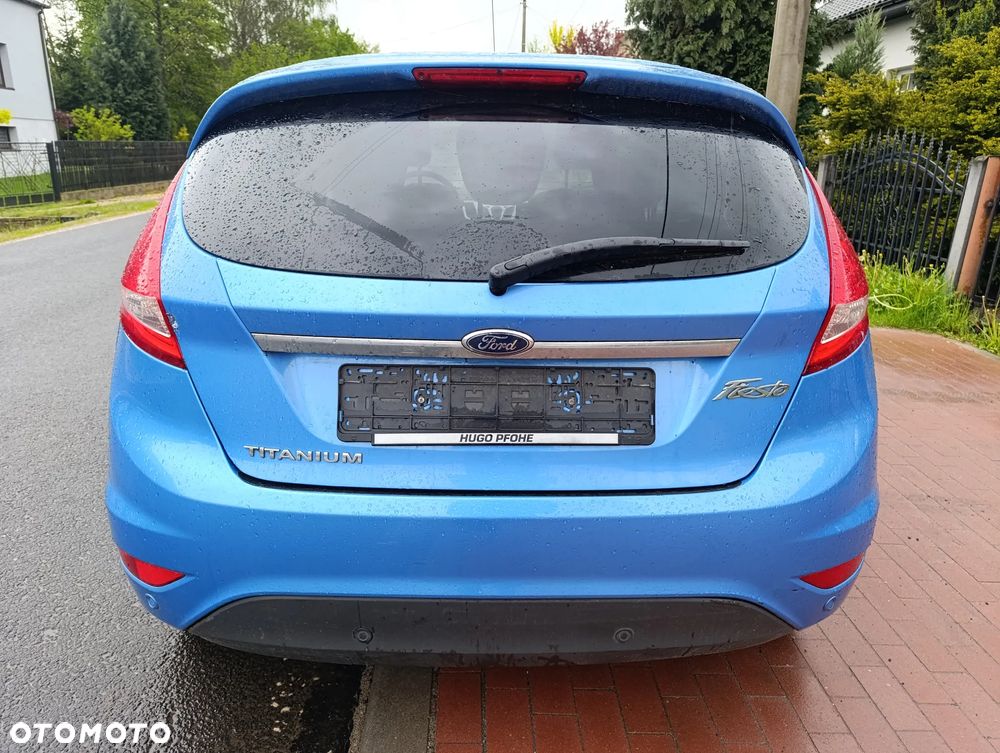 Ford Fiesta 1.25 Celebration - 35
