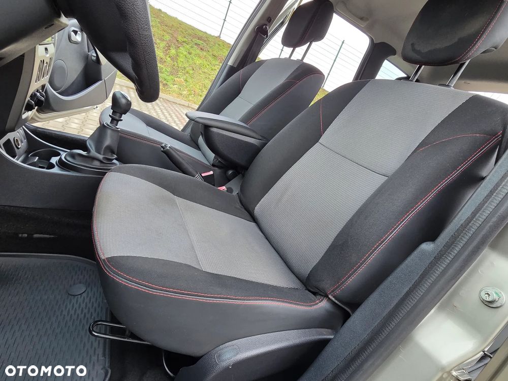 Dacia Duster dCi 110 FAP 4x2 Prestige - 29