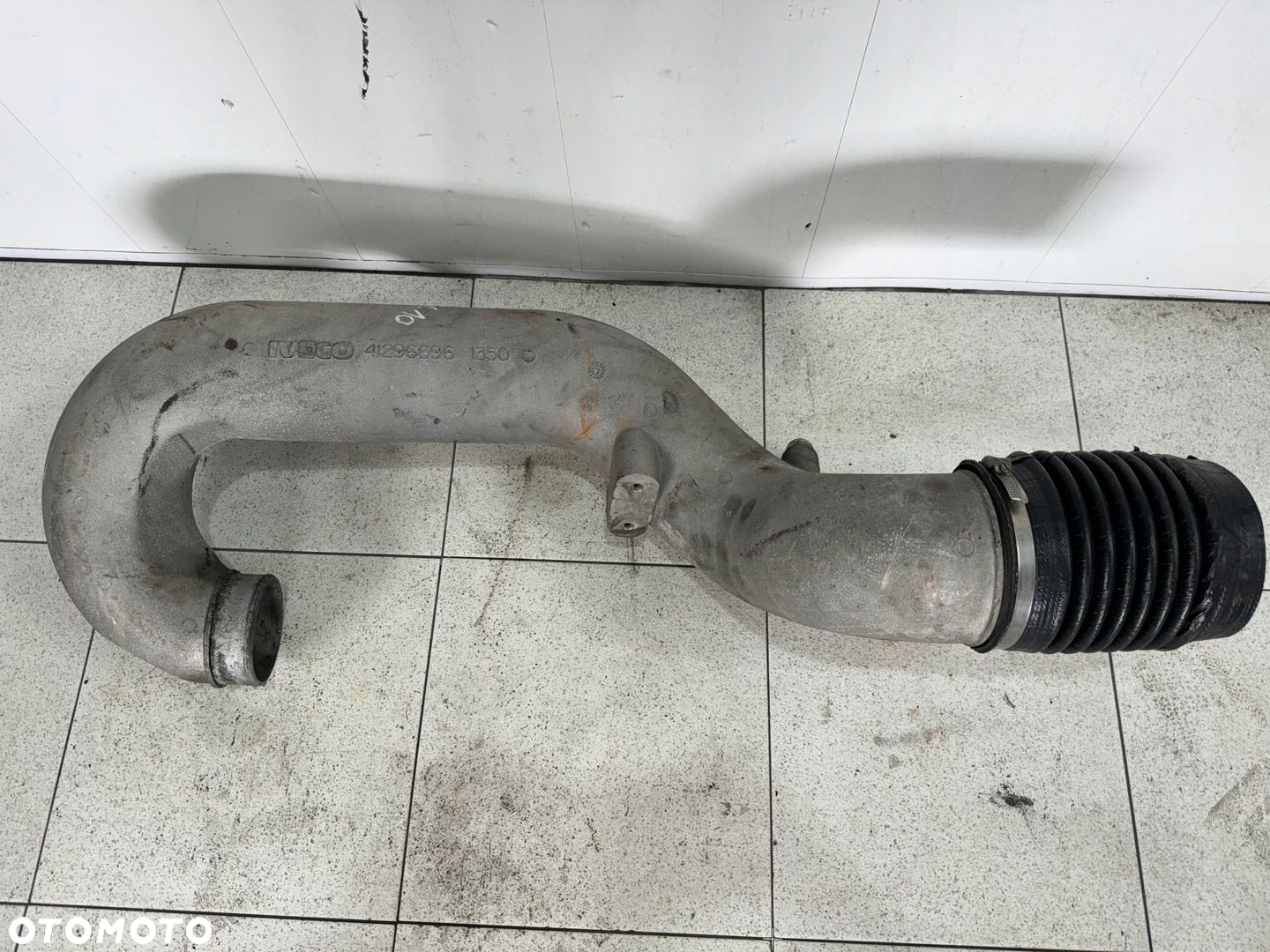 RURA DOLOT POWIETRZA TURBINY CURSOR 10 IVECO STRALIS 41296696 - 2