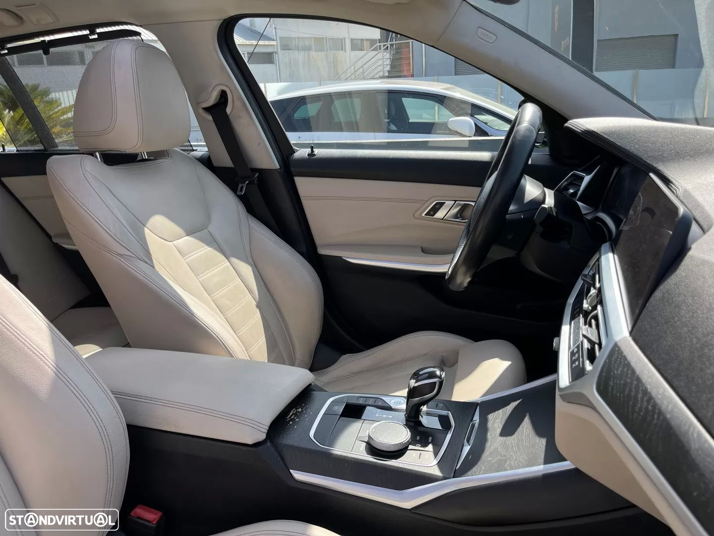 BMW 320 d Touring Line Sport Auto - 42