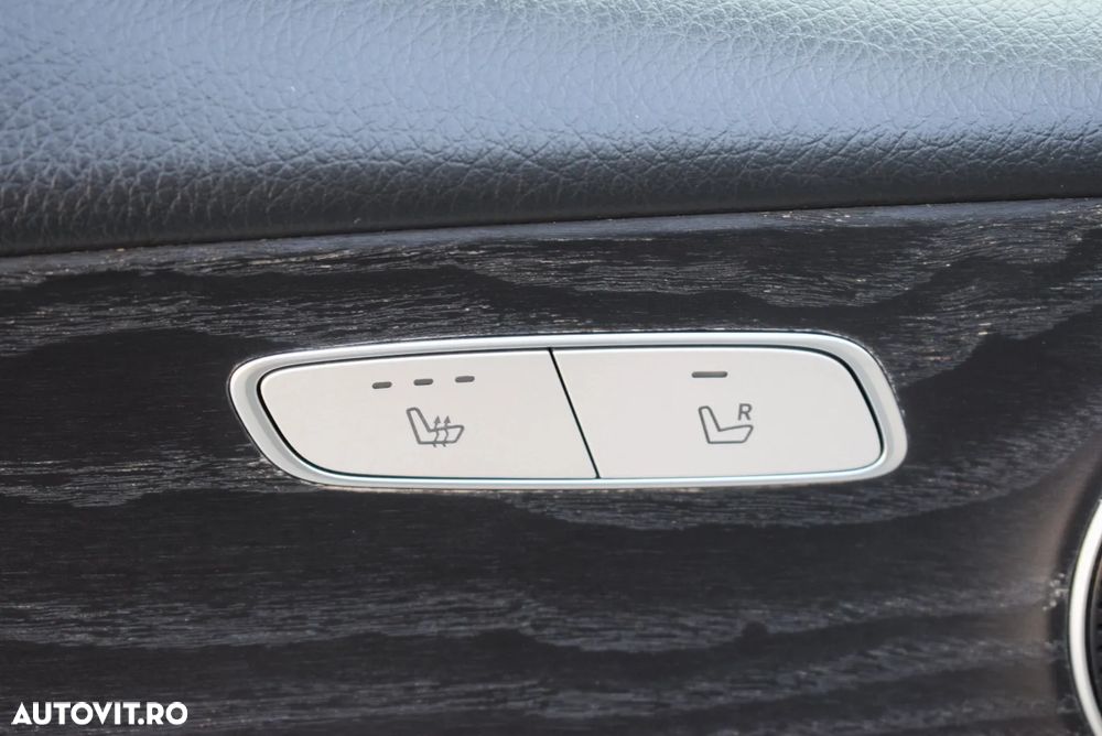 Mercedes-Benz E 220 d 4MATIC Aut. - 23