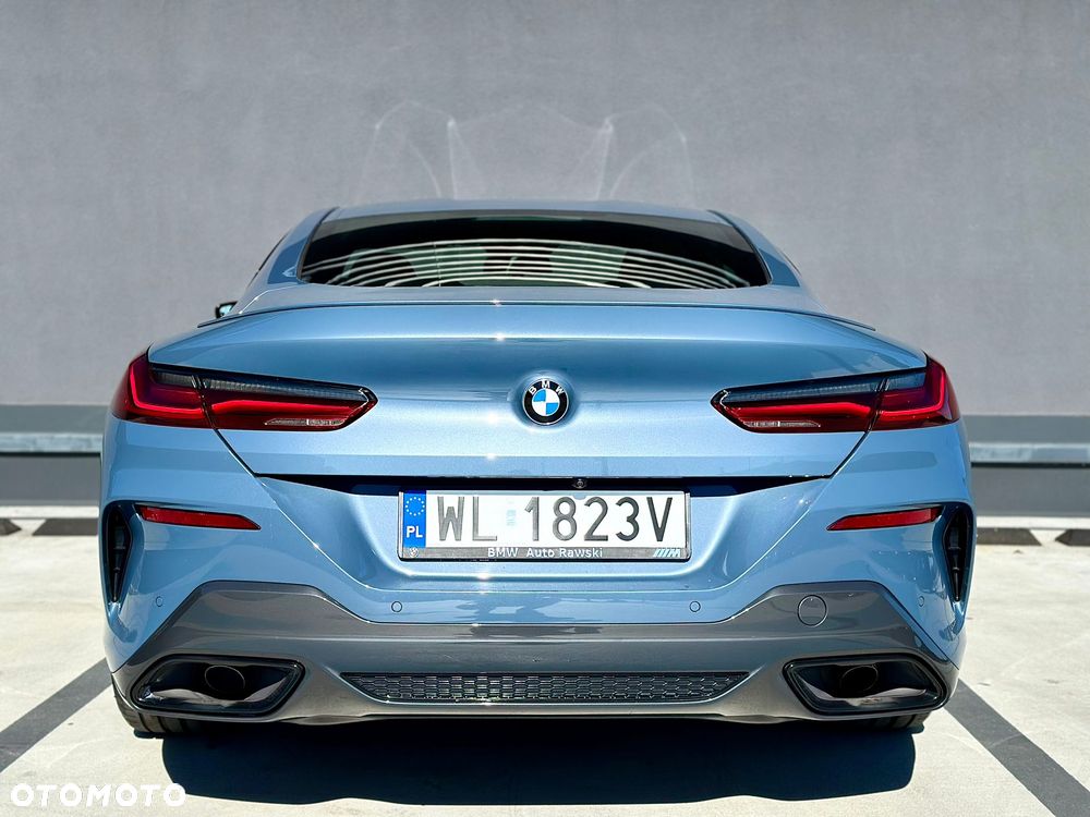BMW Seria 8 - 7