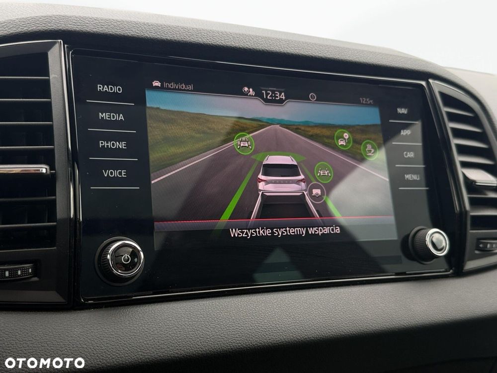 Skoda Karoq 1.5 TSI ACT Sportline DSG - 27