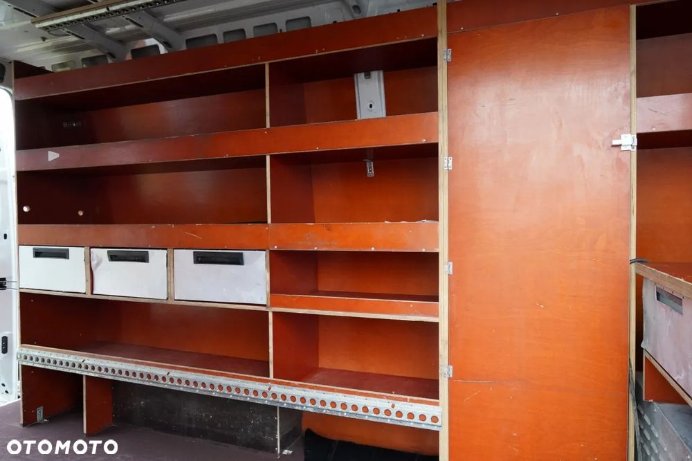 Iveco DAILY 35-140 /  BLASZAK / MOBILNY WARSZTAT / PRZETWORNICA / HI-MATIC - 19