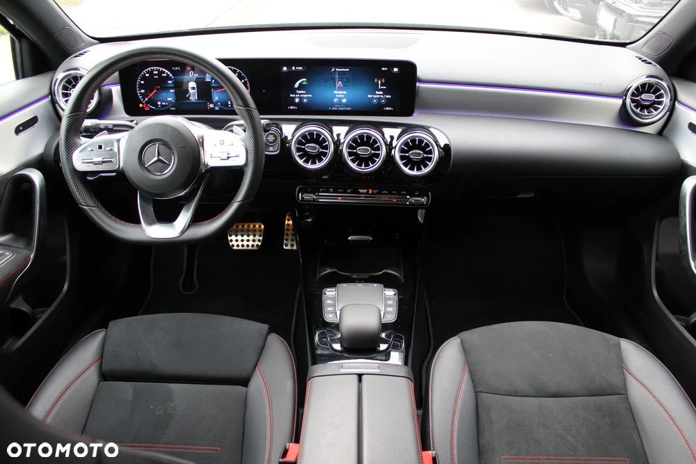 Mercedes-Benz Klasa A 180 AMG Line 7G-DCT - 7