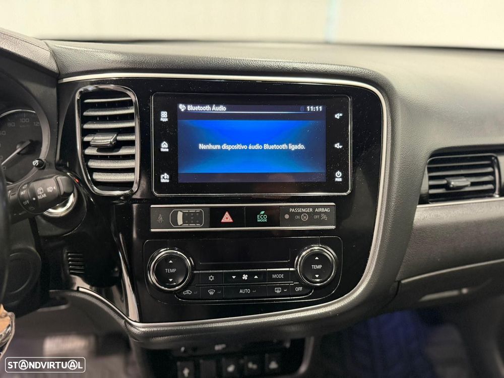 Mitsubishi Outlander 2.4 Intense - 9