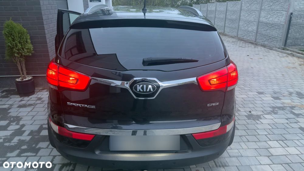 Kia Sportage 1.7 CRDI 2WD ISG Dream-Team Edition - 22