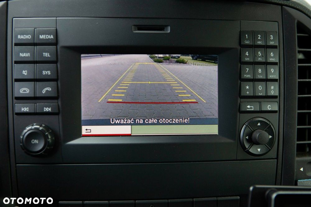 Mercedes-Benz eVito - 26