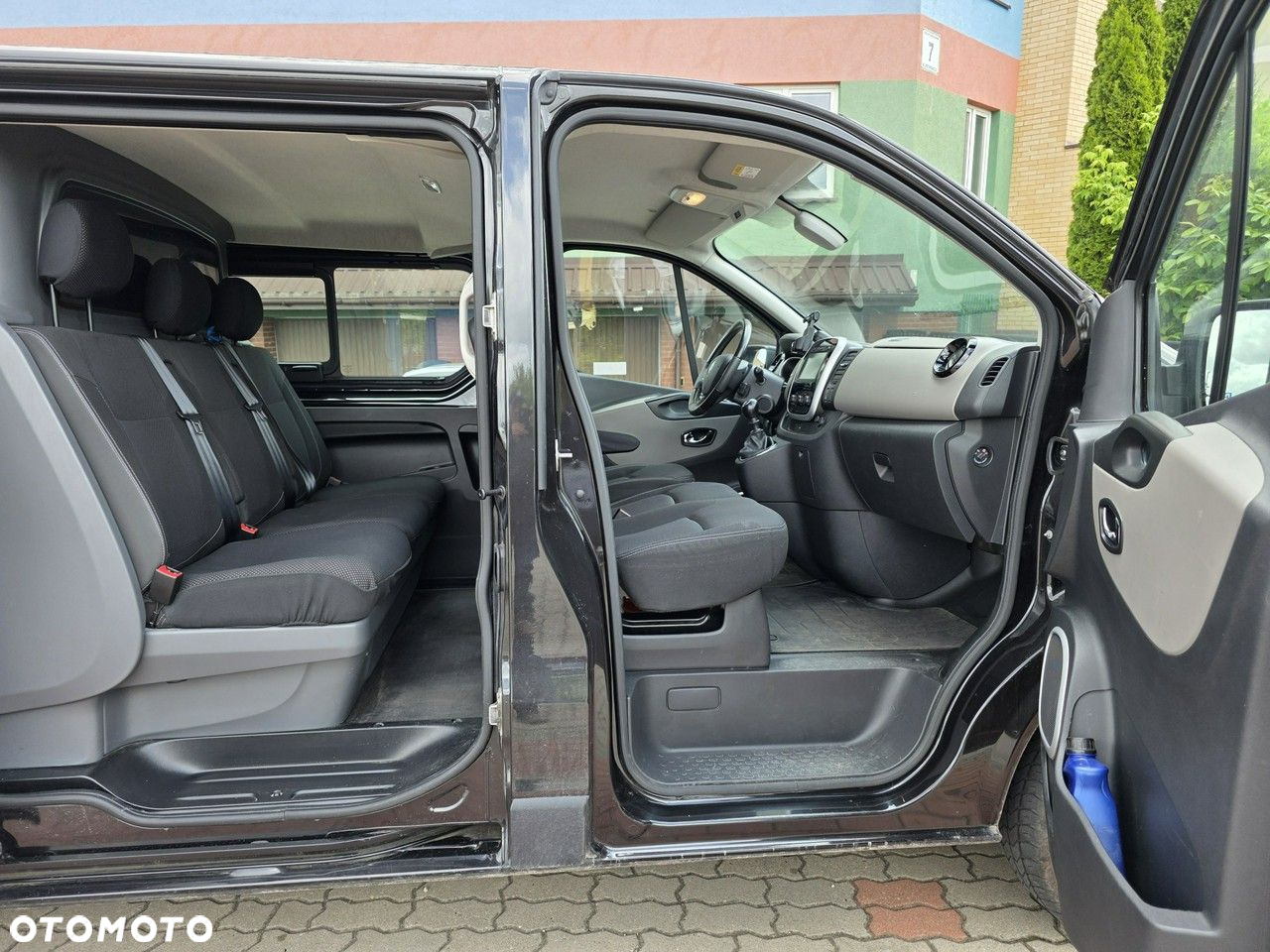 Renault Trafic - 13