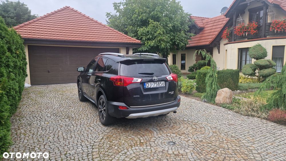Toyota RAV4 2.0 D-4D Premium - 8