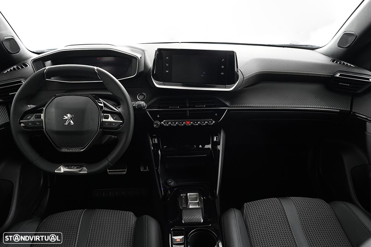 Peugeot e-2008 50 kWh GT - 8