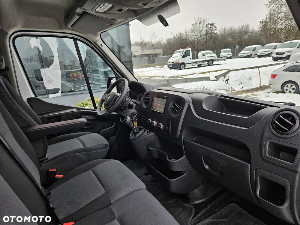 Renault Master L2H2 2.3dCi 130KM - 7