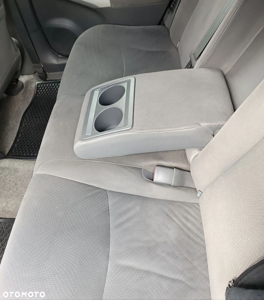 Toyota Prius - 7
