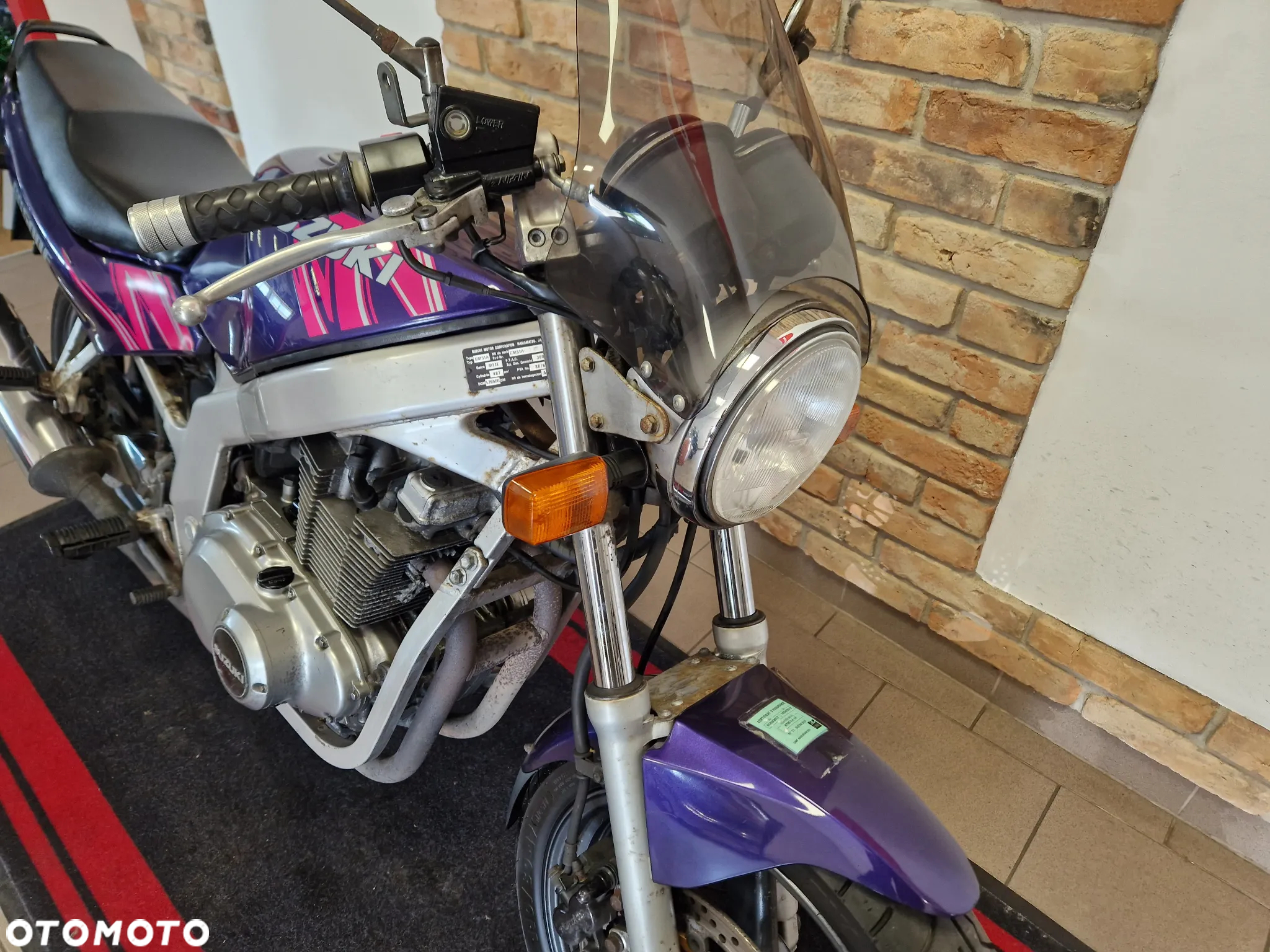 Suzuki GS - 24