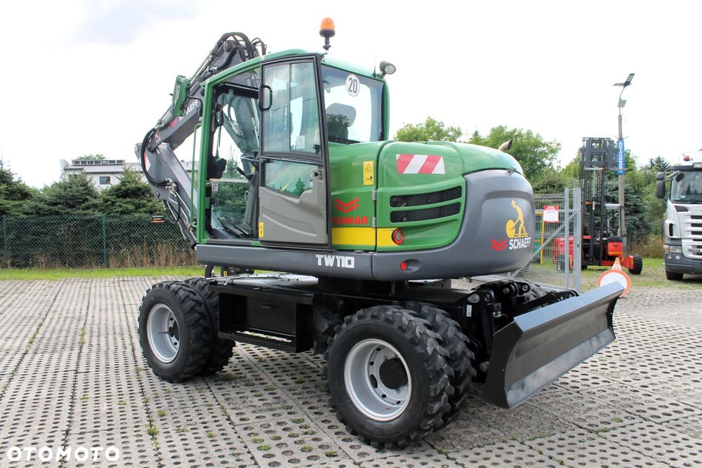 Schaeff TW110 koparka kołowa 4x4 - 4