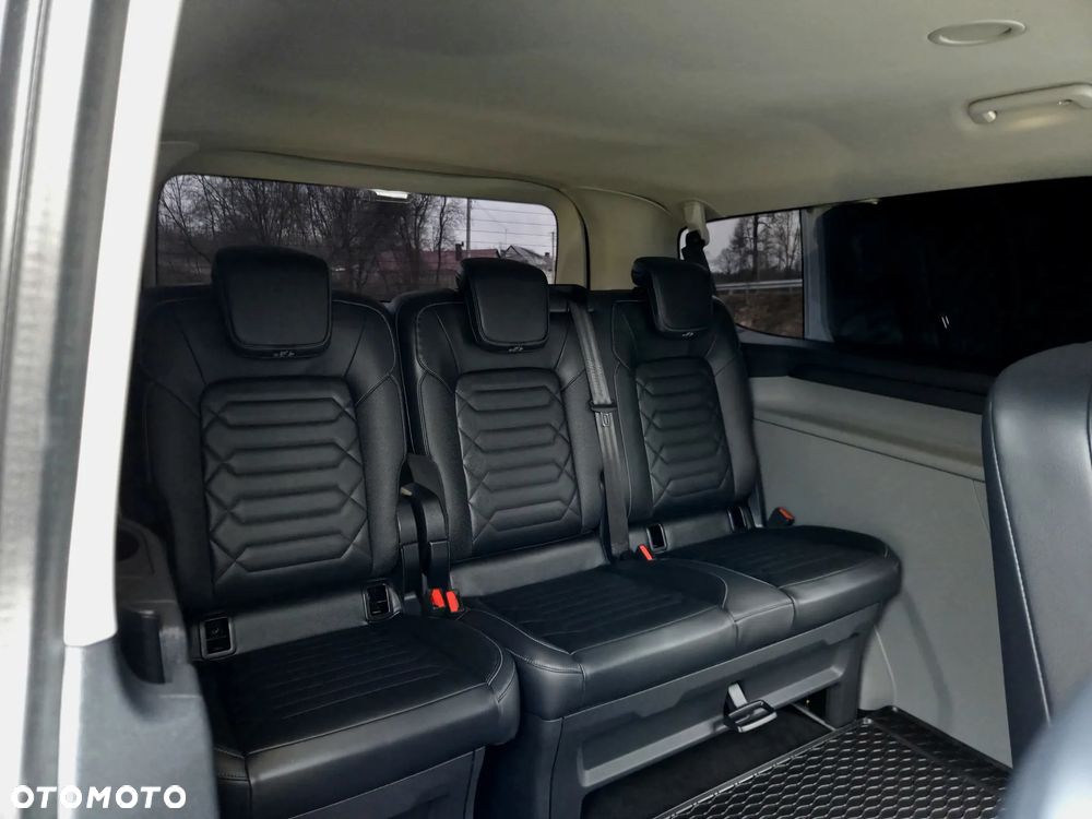 Ford Tourneo Custom 2.0 EcoBlue L2 Titanium - 22