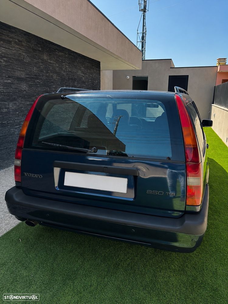 Volvo 850 Estate T5 - 4