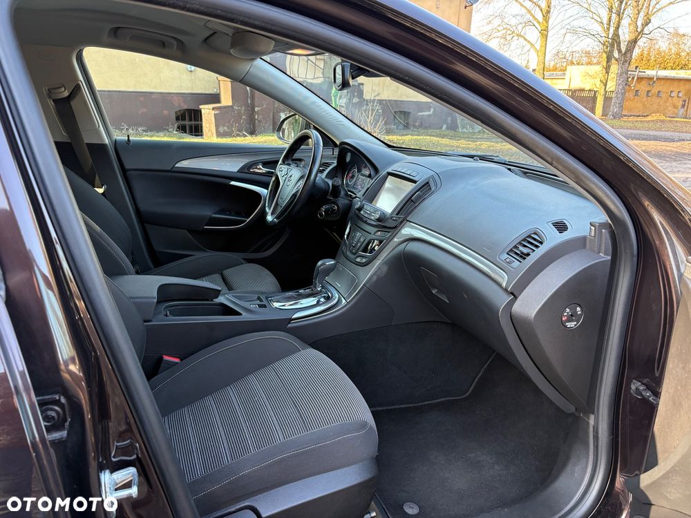 Opel Insignia 1.6 SIDI Turbo Business Edition - 31