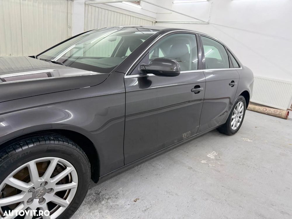 Audi A4 2.0 TDI DPF Attraction - 21