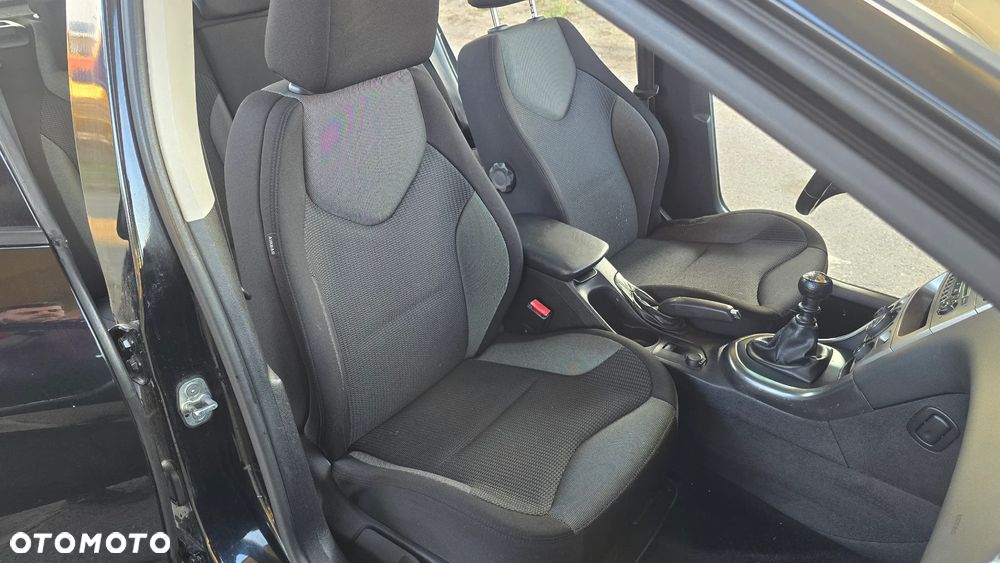 Peugeot 308 1.6 HDi Premium Plus - 22