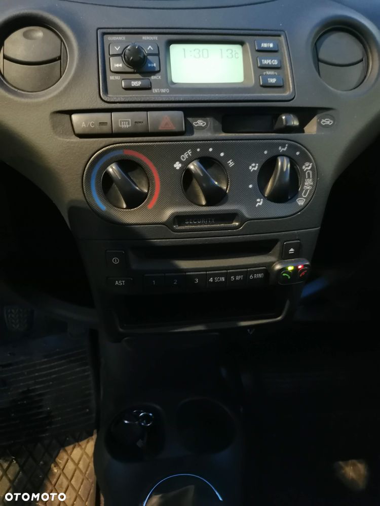 Toyota Yaris 1.4 D-4D Luna - 10