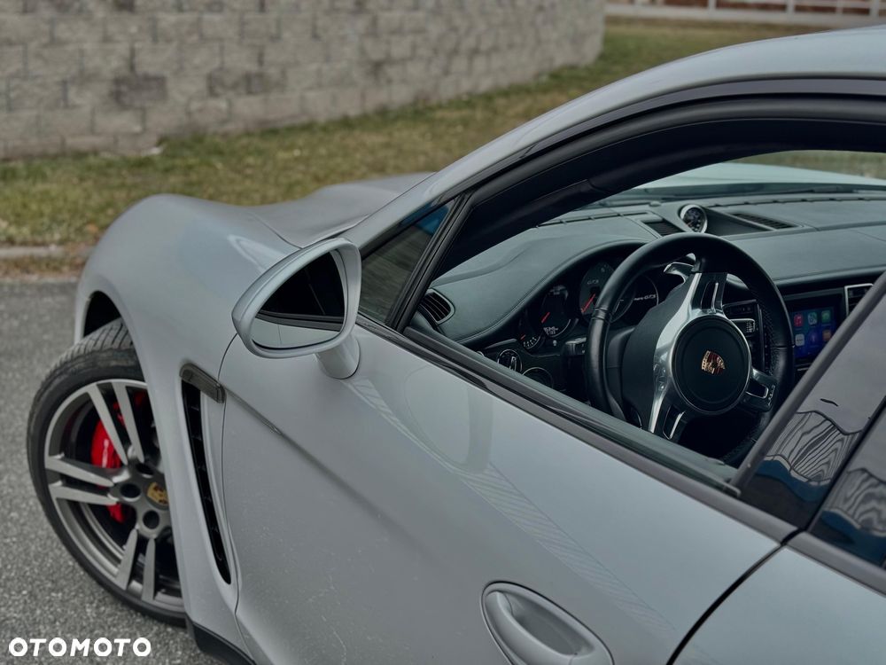 Porsche Panamera GTS - 7