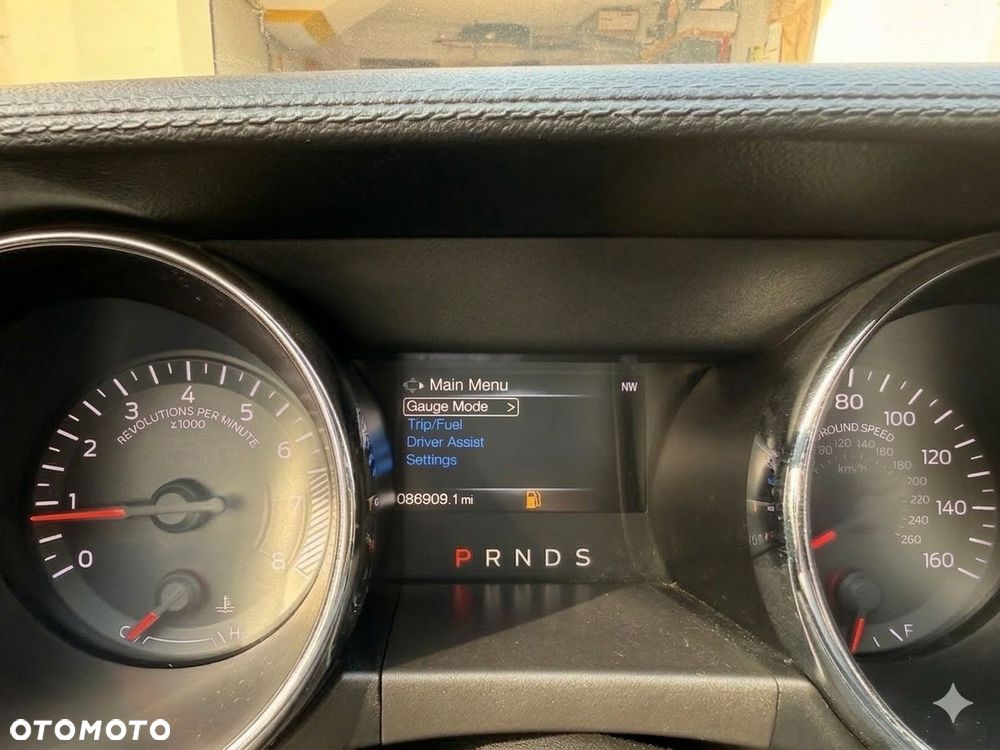 Ford Mustang 3.7 V6 - 13