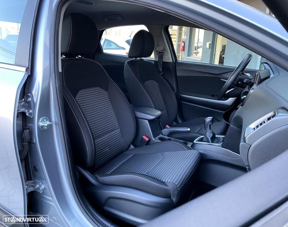 Kia XCeed 1.0 T-GDi Dynamic - 10