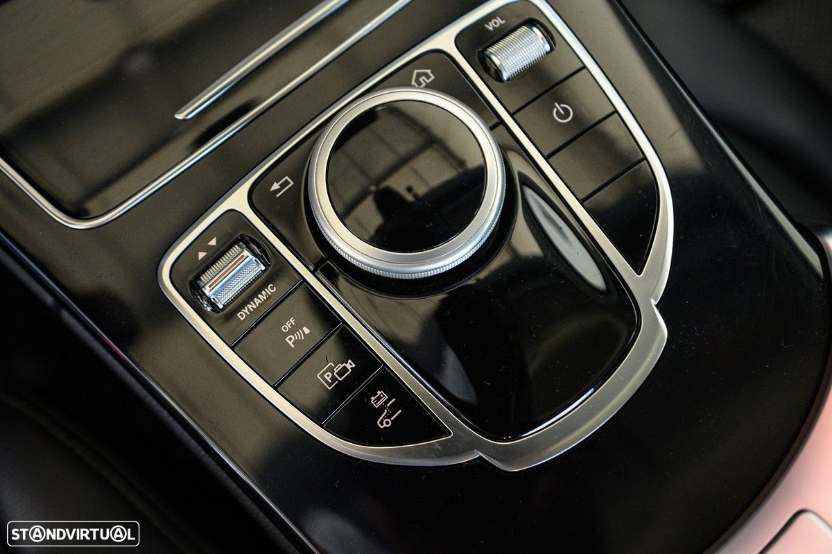 Mercedes-Benz C 300 de Avantgarde - 23