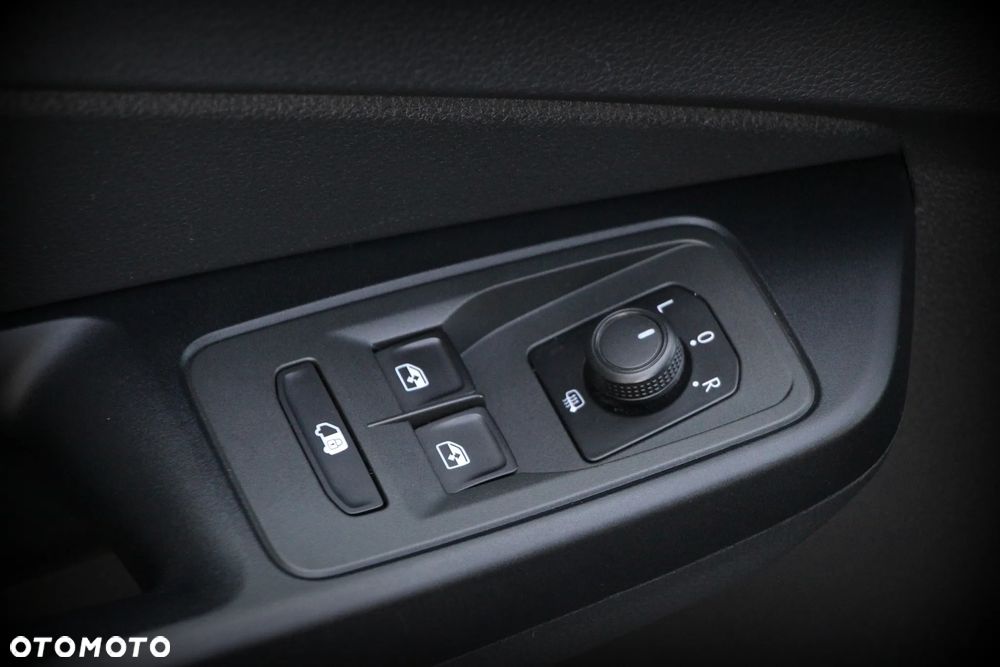 Volkswagen CADDY MAXI - 17