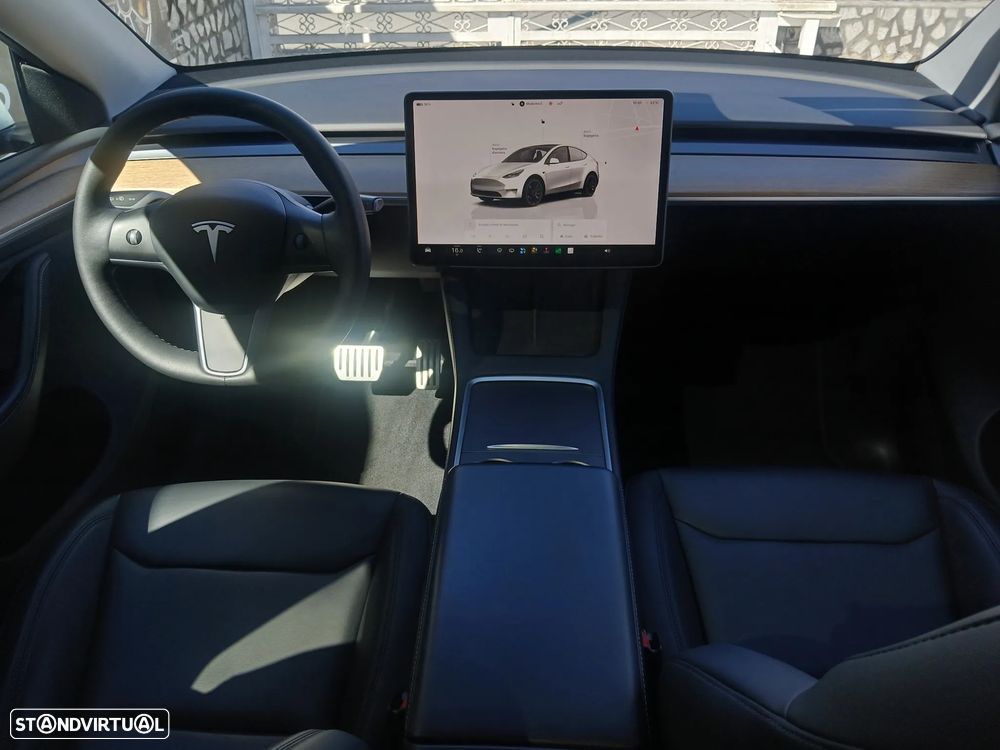 Tesla Model Y Performance Tração Integral - 19