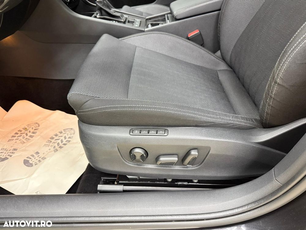 Skoda Superb 2.0 TDI DSG Ambition - 18