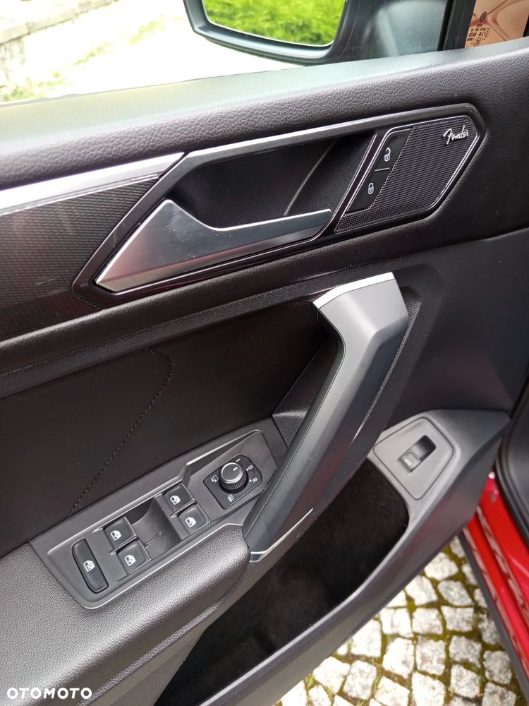 Volkswagen Tiguan Allspace - 11