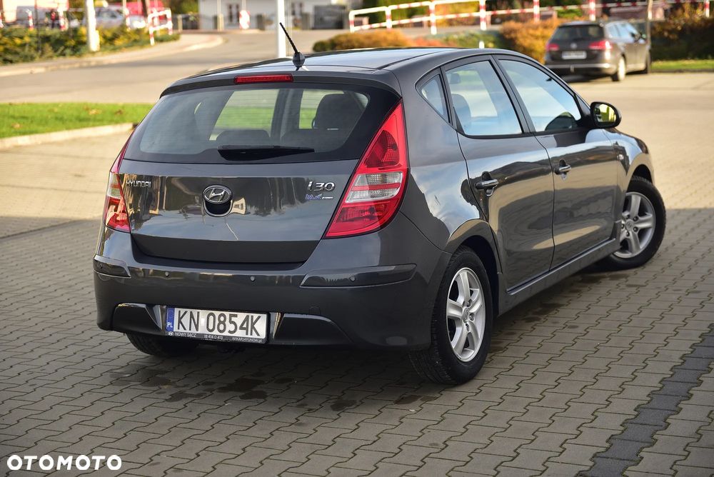 Hyundai i30 1.6 CRDi Comfort - 13