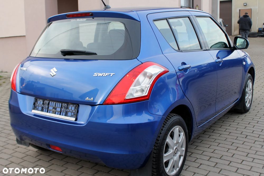 Suzuki Swift - 4