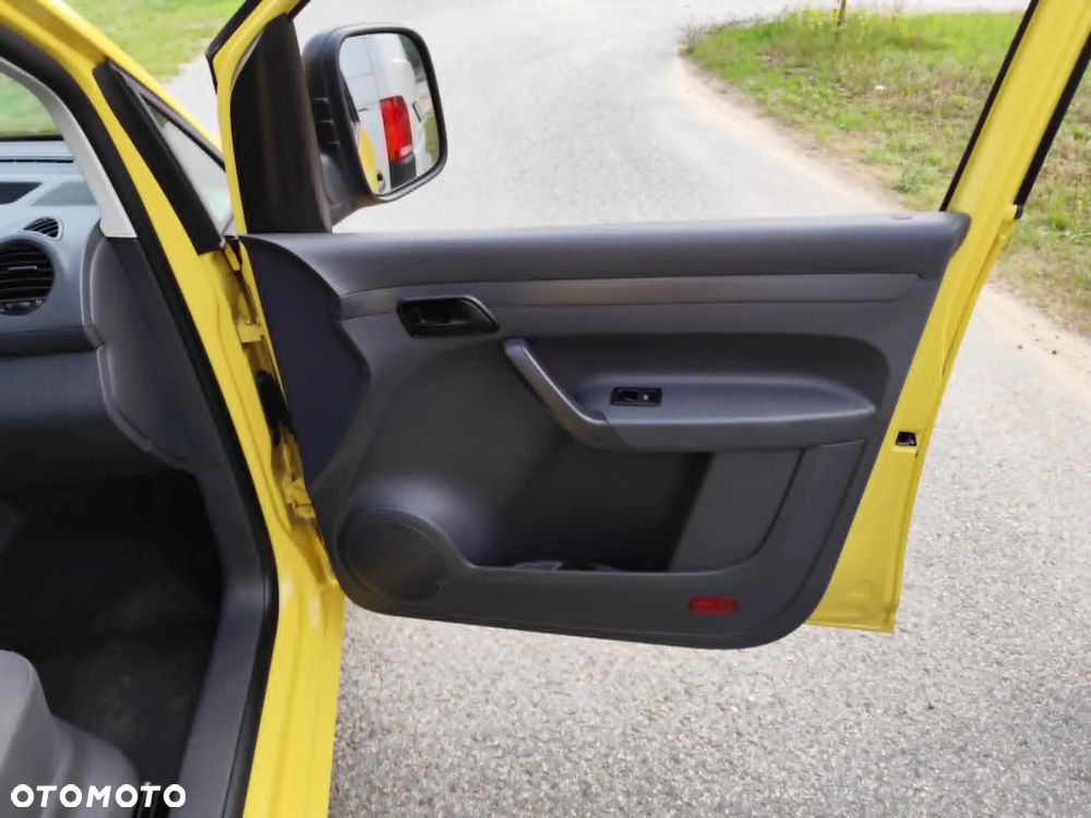 Volkswagen CADDY - 9