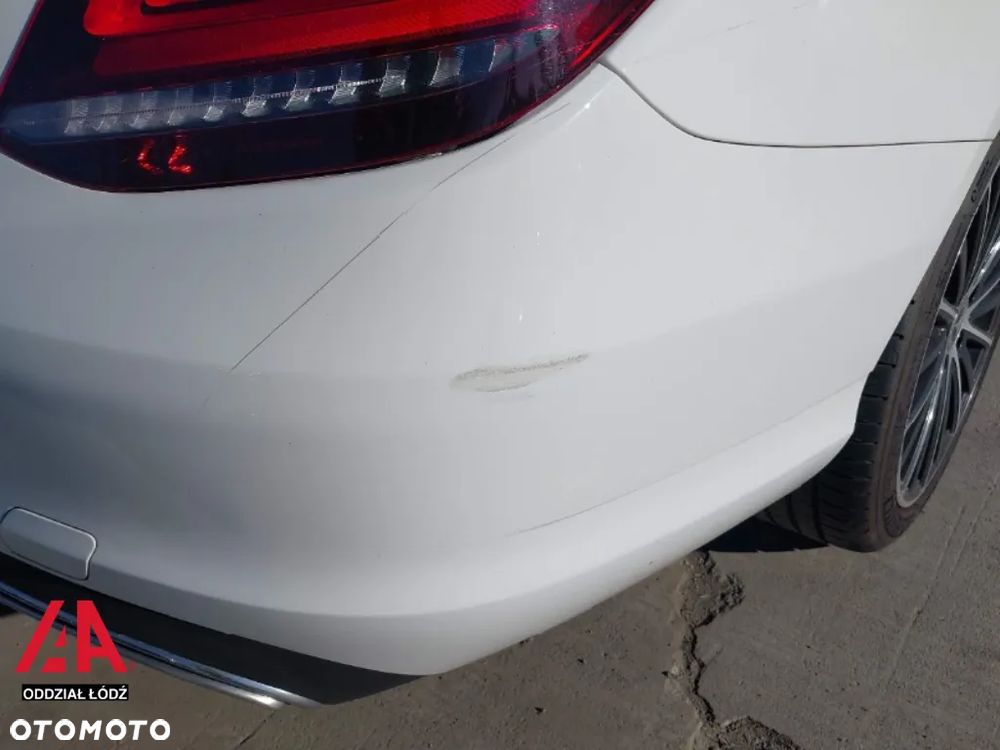 Mercedes-Benz Klasa C 300 9G-TRONIC - 20